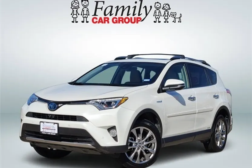 2017 Toyota RAV4 Hybrid Limited photo 1