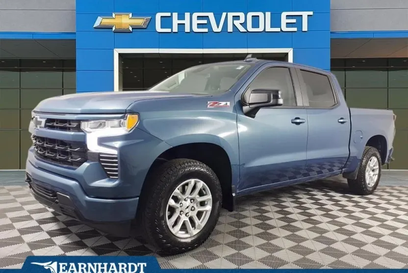2024 Chevrolet Silverado 1500 RST photo 1