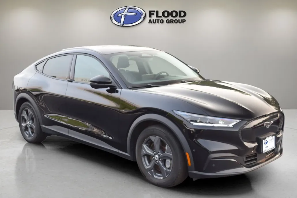 2021 Ford Mustang Mach-E Select photo 1