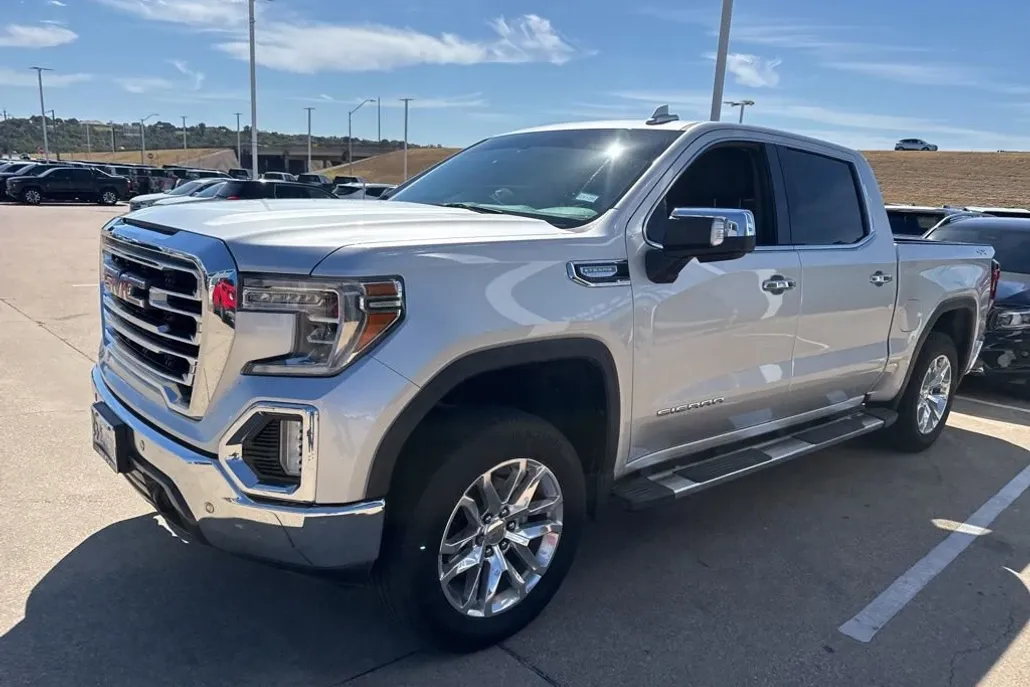 2019 Gmc Sierra SLT photo 1