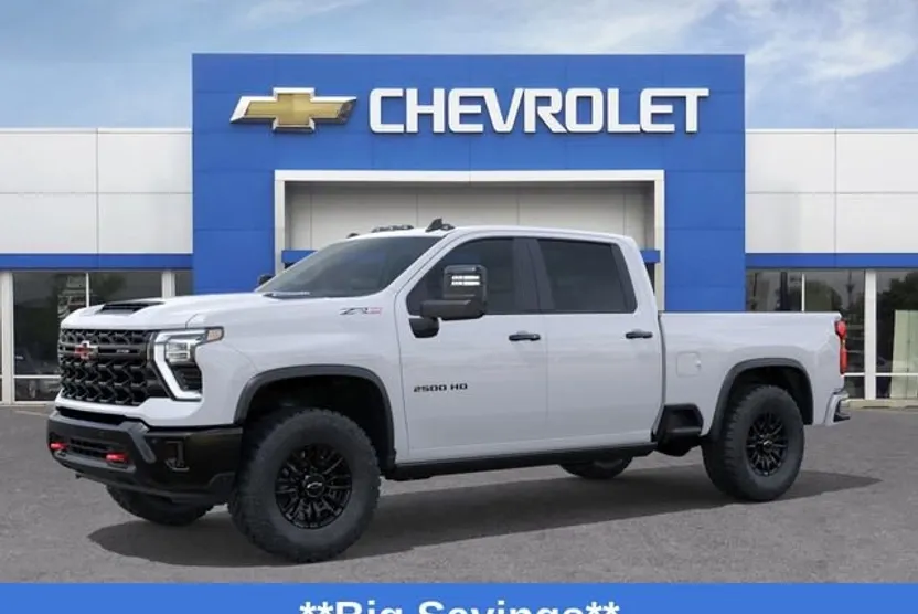 2026 Chevrolet Silverado 2500HD ZR2 photo 1