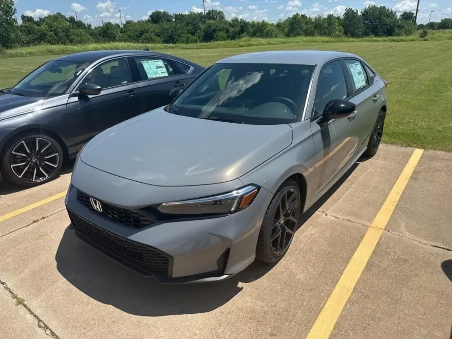 2026 Honda Civic Sport photo 1