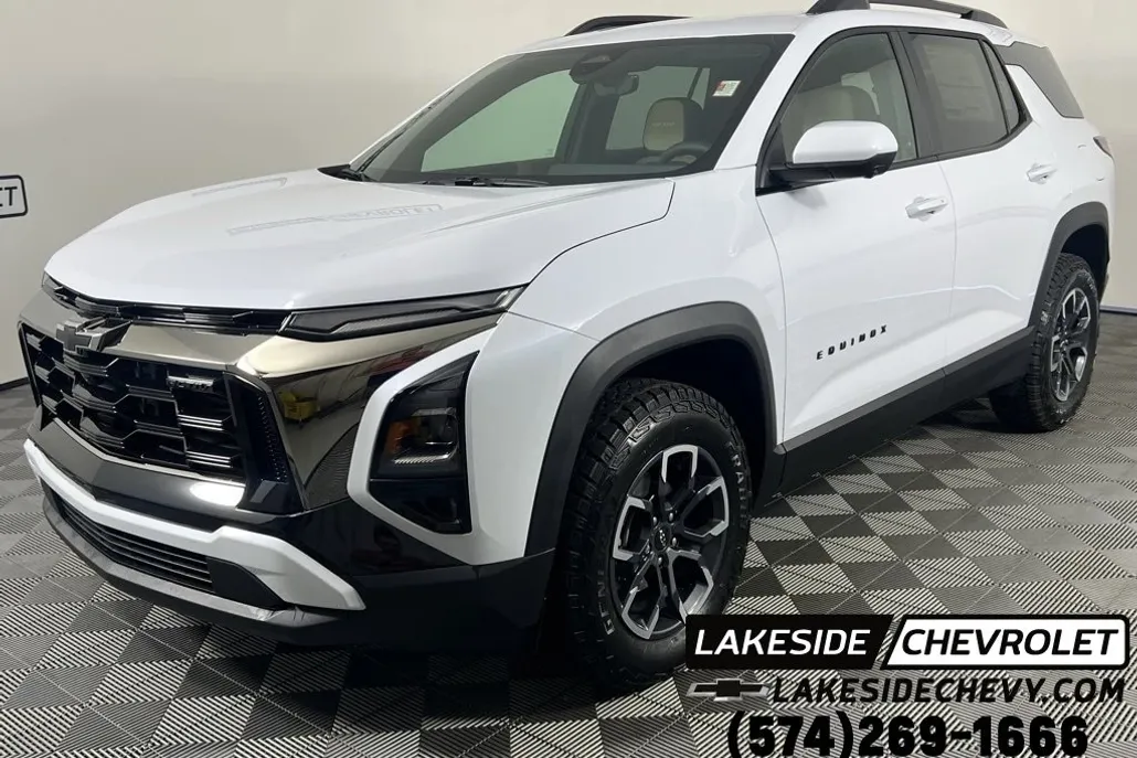 2026 Chevrolet Equinox ACTIV photo 1