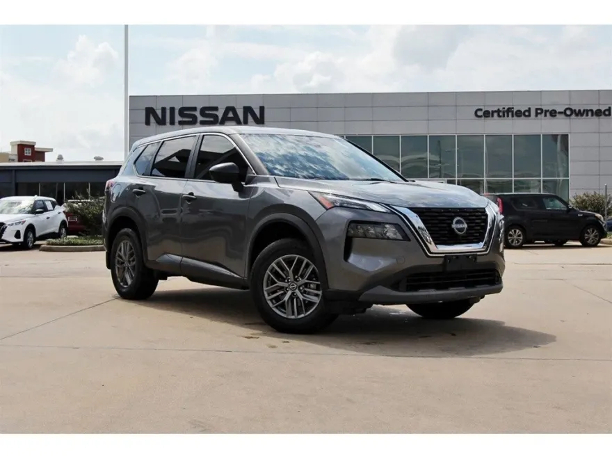 2022 Nissan Rogue S photo 1