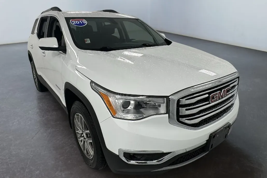 2019 Gmc Acadia SLE photo 1