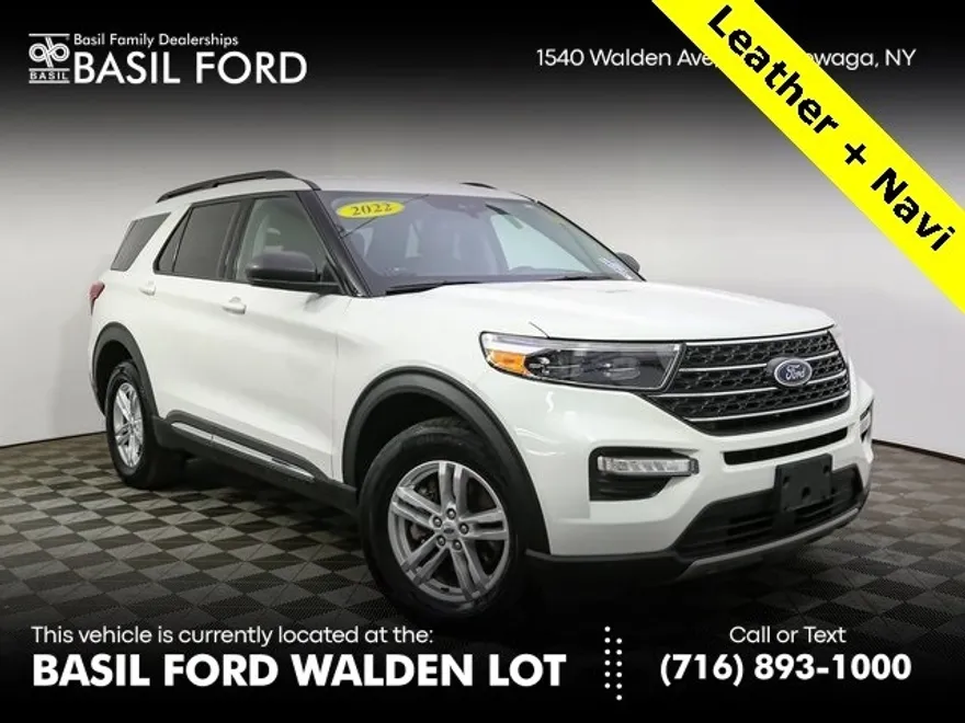 2022 Ford Explorer XLT photo 1