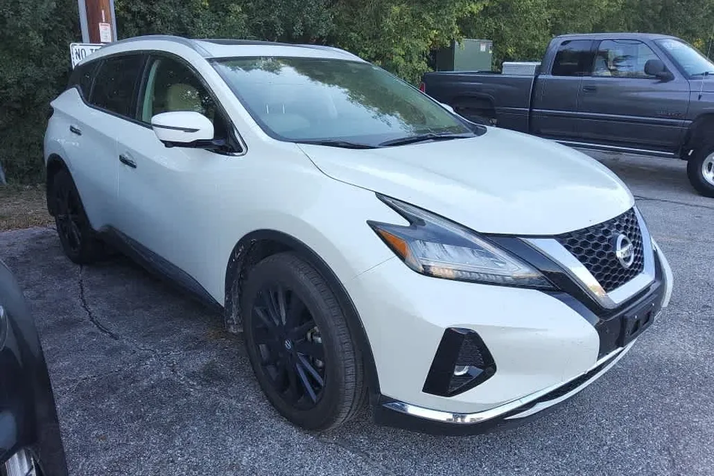 2021 Nissan Murano Platinum photo 1