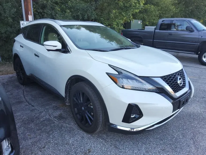 2021 Nissan Murano Platinum photo 1