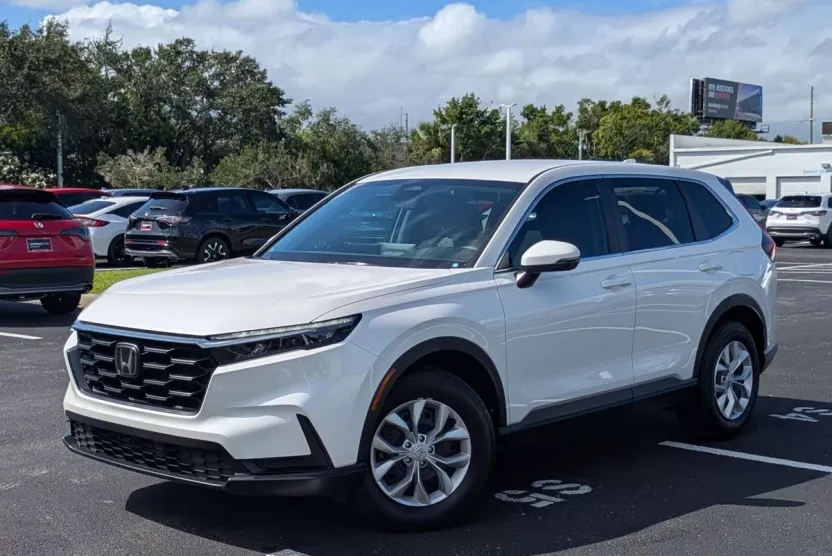 2025 Honda CR-V LX photo 1