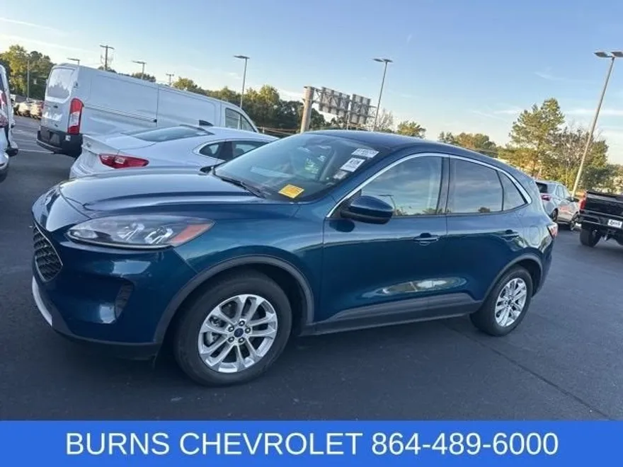 2020 Ford Escape SE photo 1