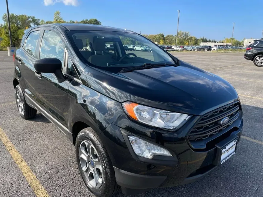 2022 Ford EcoSport S photo 1