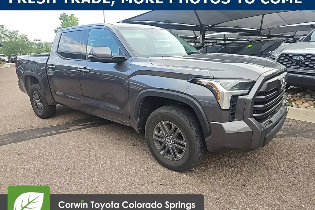 2023 Toyota Tundra SR5 photo 1