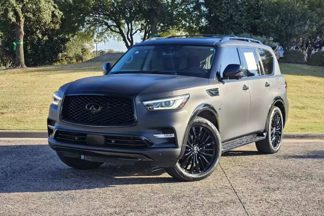 2020 Infiniti QX80 Luxe photo 1