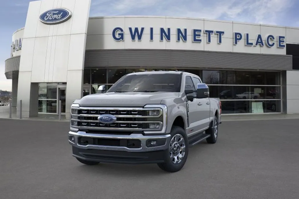 2025 Ford F-350 Lariat photo 1