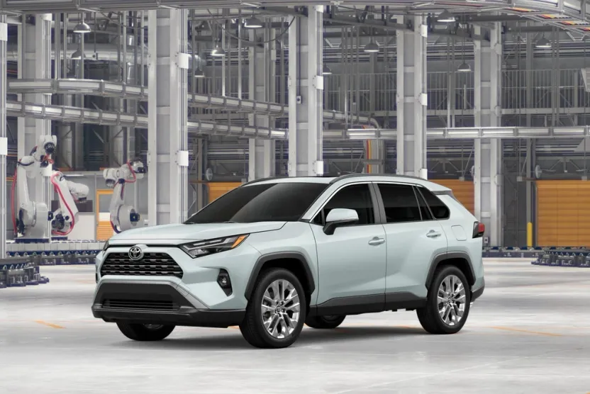 2025 Toyota RAV4 XLE Premium photo 1