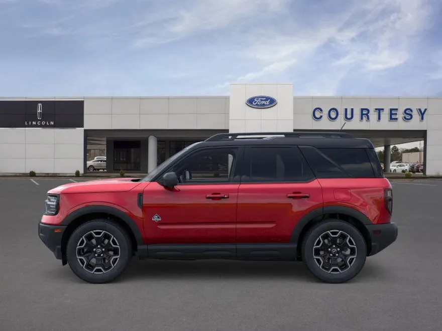 2025 Ford Bronco Sport Outer Banks photo 1