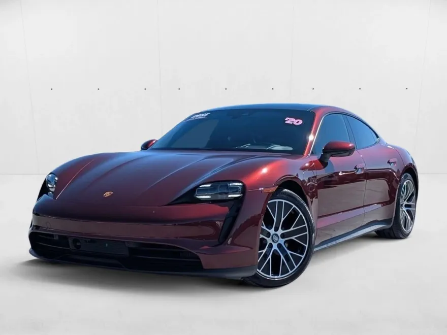 2021 Porsche Taycan photo 1