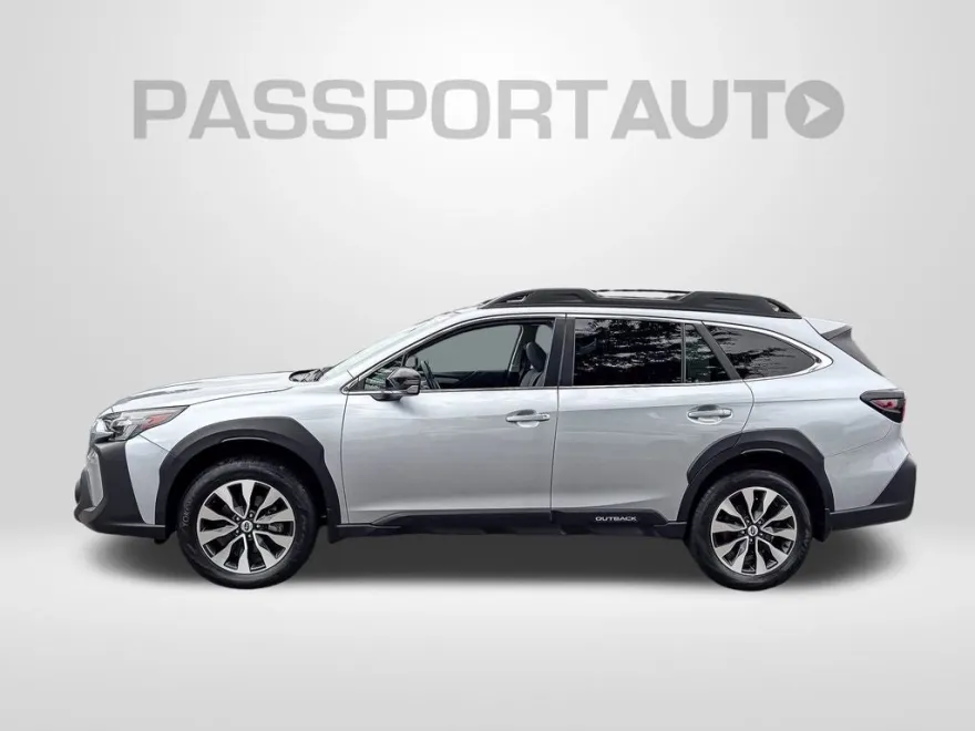 2023 Subaru Outback Limited photo 1