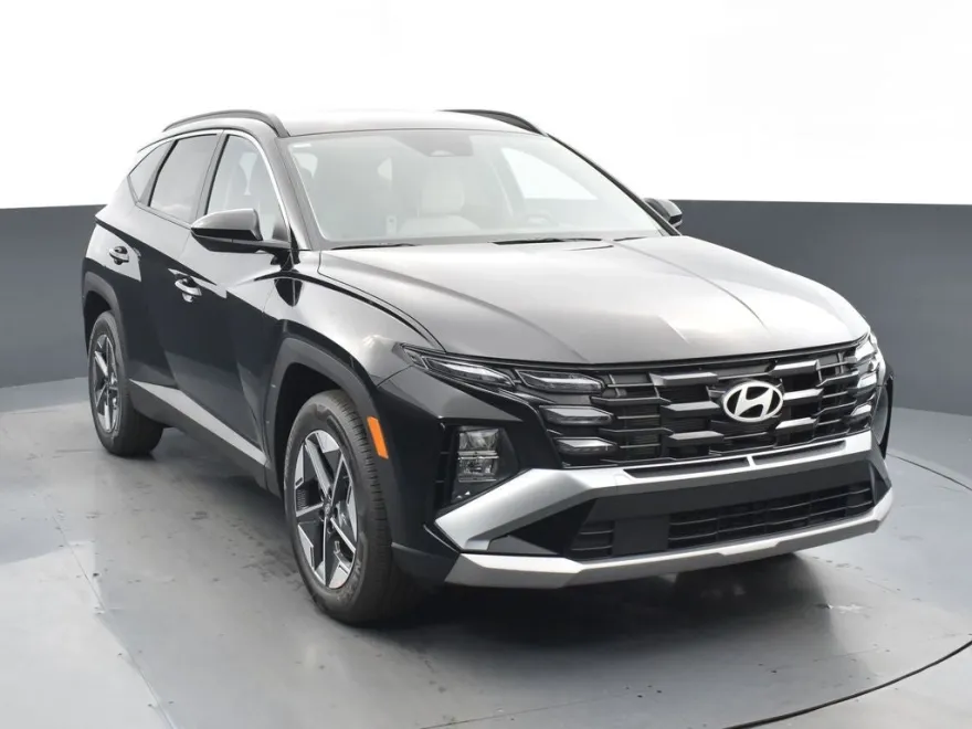 2025 Hyundai Tucson SEL photo 1