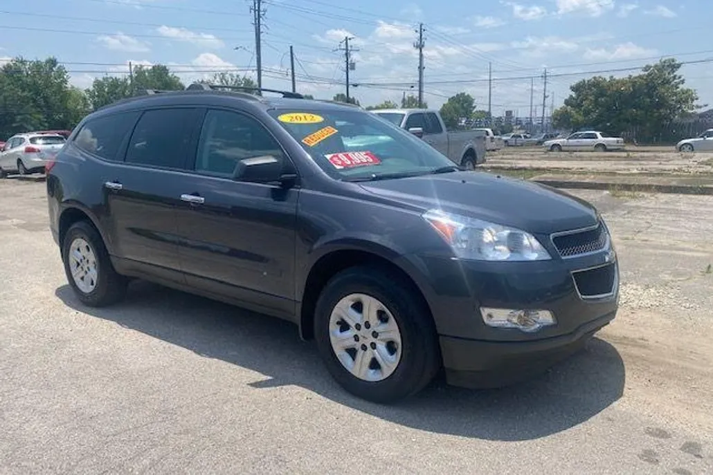 2012 Chevrolet Traverse LS photo 1