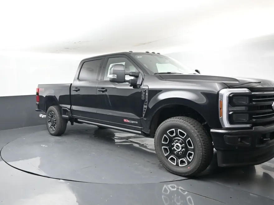 2025 Ford F-350 photo 1