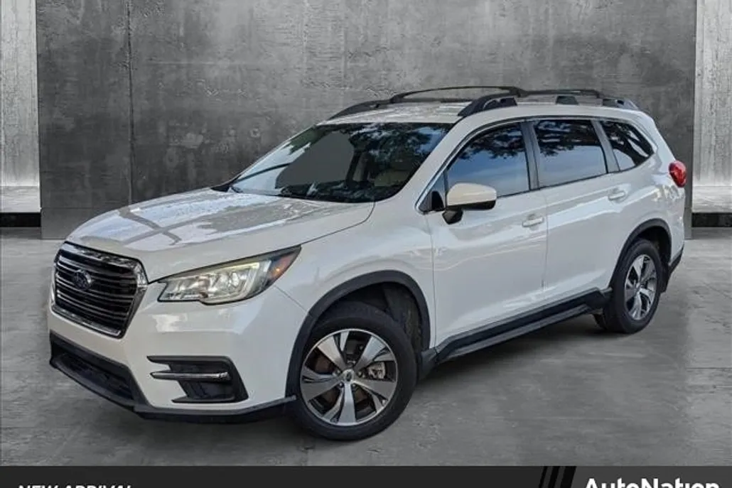 2019 Subaru Ascent Premium photo 1