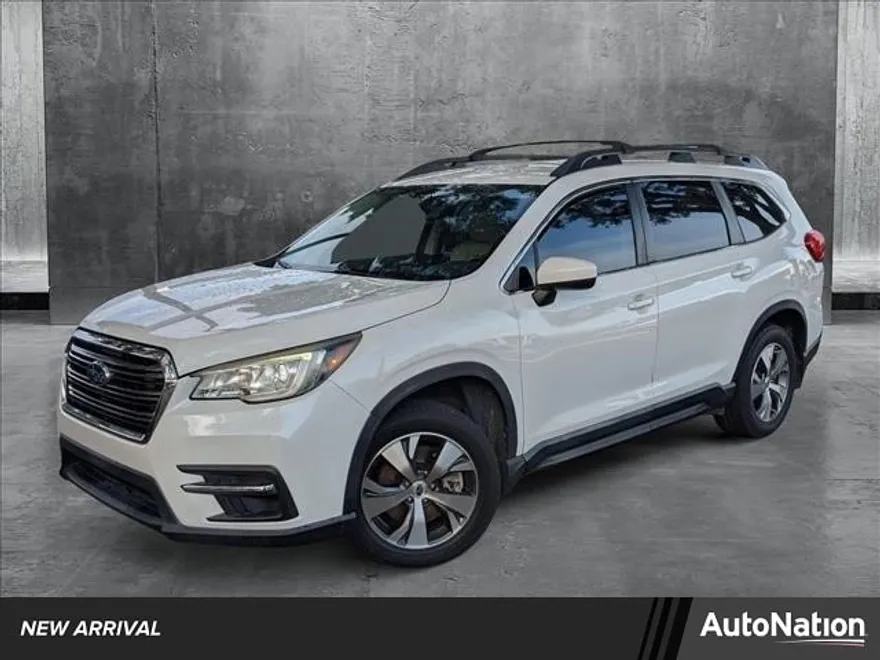 2019 Subaru Ascent Premium photo 1