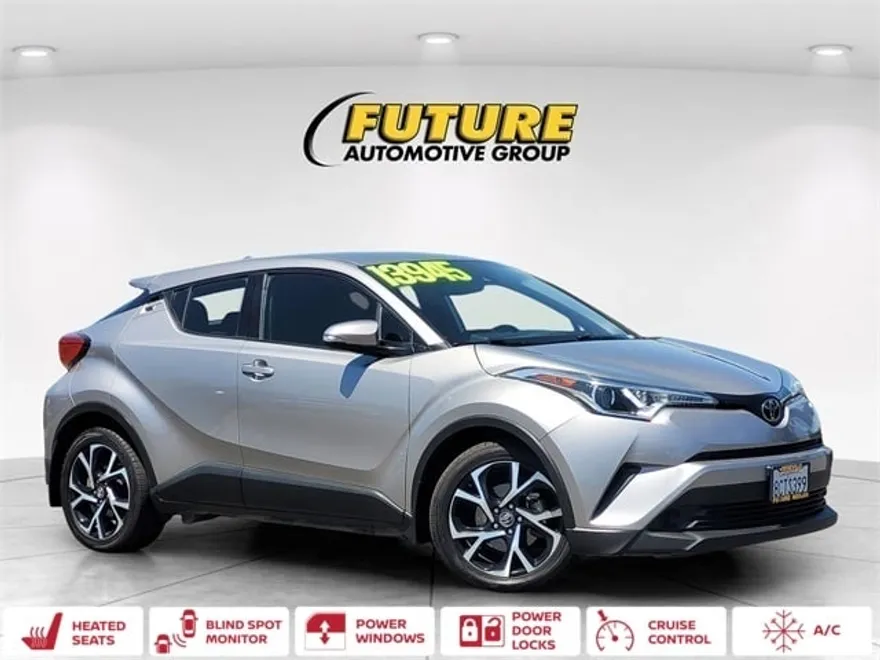 2018 Toyota C-HR XLE Premium photo 1