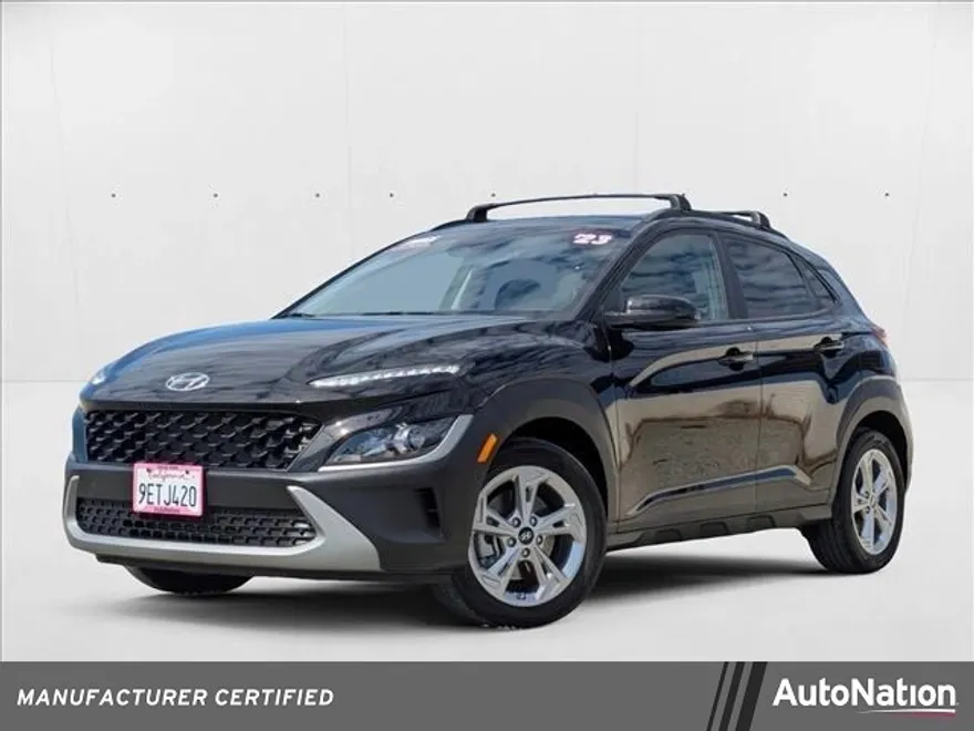 2023 Hyundai Kona SEL photo 1