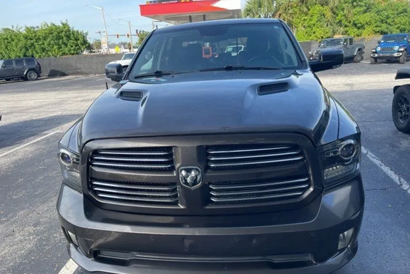 2017 Ram 1500 Sport photo 1