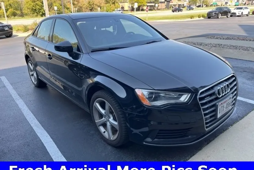 2016 Audi A3 2.0T Premium Quattro photo 1