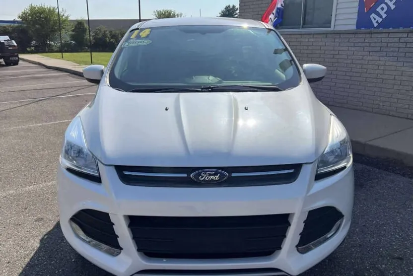 2014 Ford Escape SE photo 1