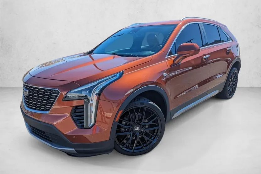 2019 Cadillac XT4 Premium Luxury photo 1