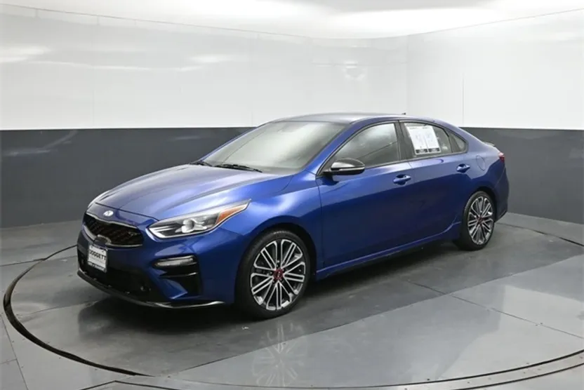 2020 Kia Forte GT photo 1