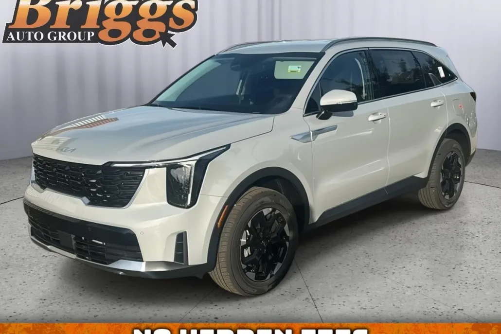 2026 Kia Sorento S photo 1