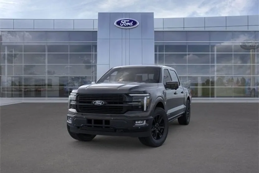 2025 Ford F-150 Platinum photo 1
