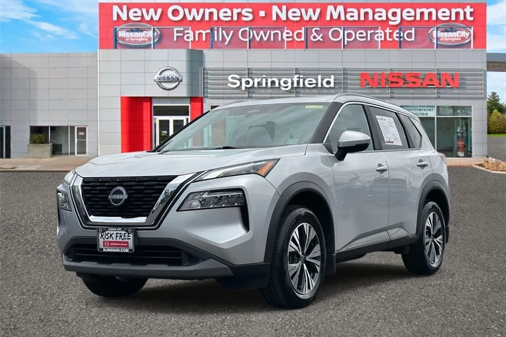 2023 Nissan Rogue SV photo 1