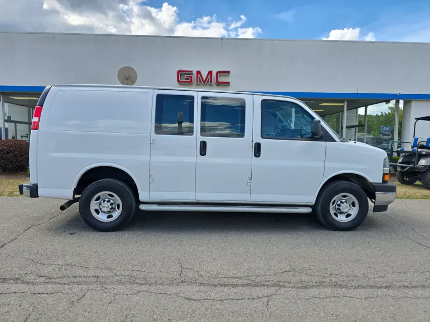 2023 Chevrolet Express Cargo Work Van photo 1