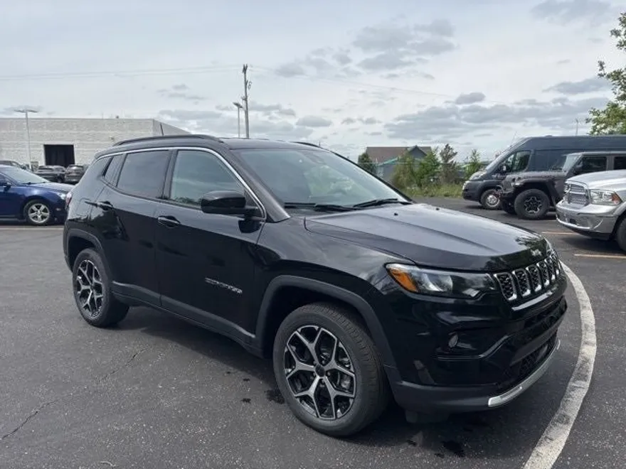 2025 Jeep Compass Limited photo 1