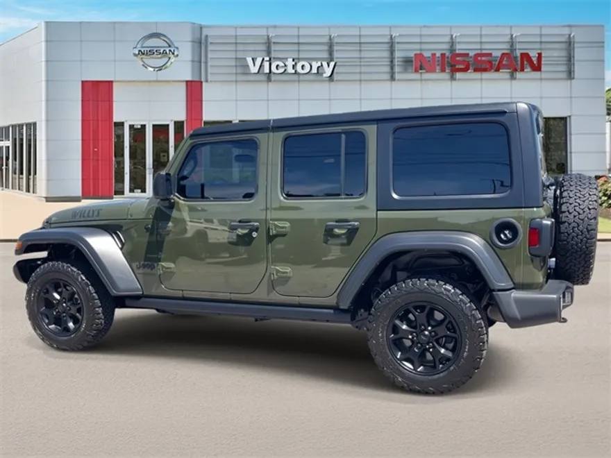 2022 Jeep Wrangler Unlimited Willys photo 6