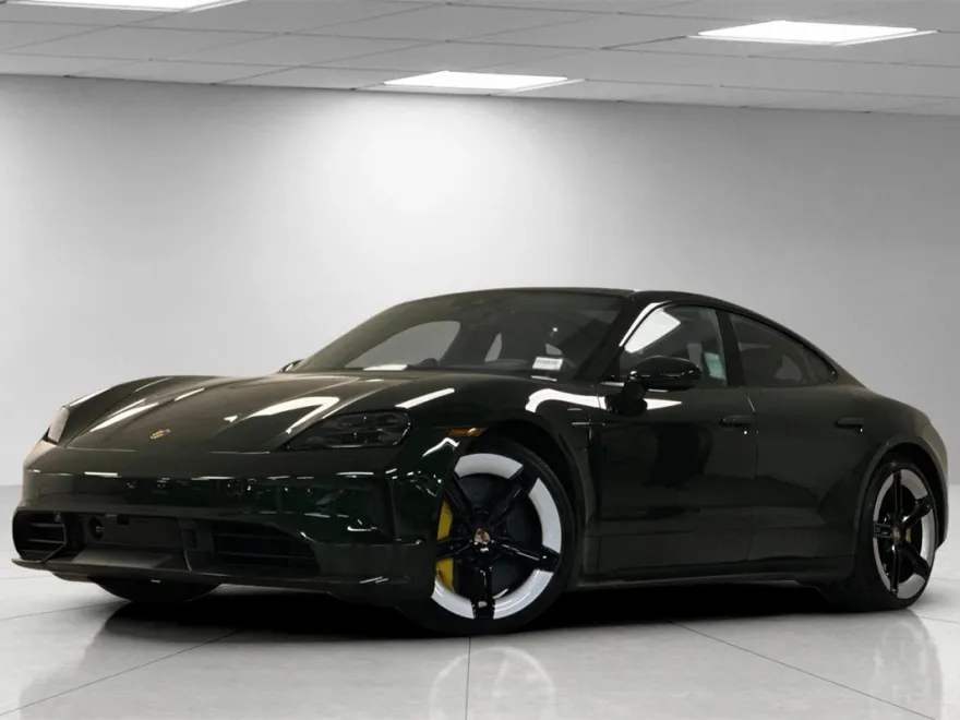 2025 Porsche Taycan GTS photo 1