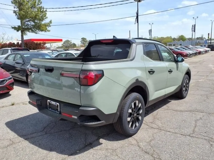 2025 Hyundai Santa Cruz SEL photo 1