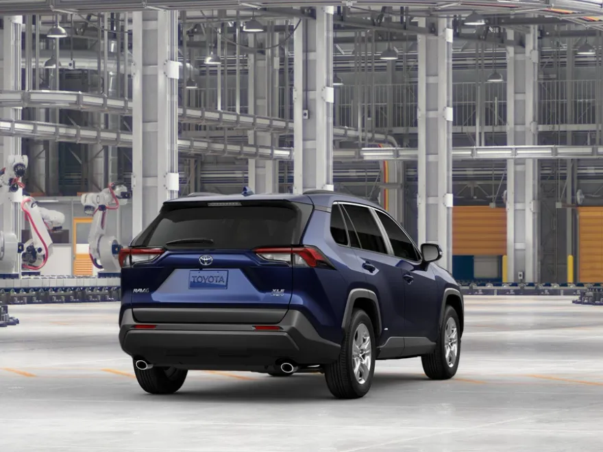 2025 Toyota RAV4 Hybrid XLE photo 1