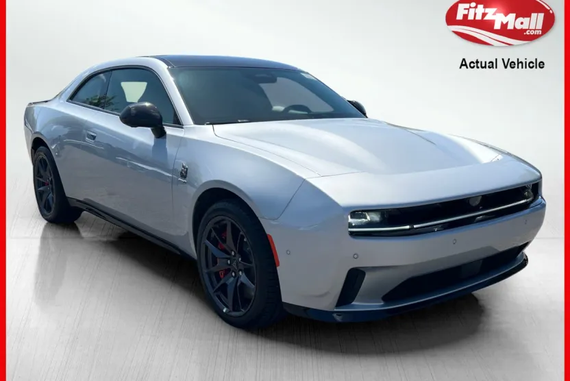 2024 Dodge Charger R/T Scat Pack photo 1