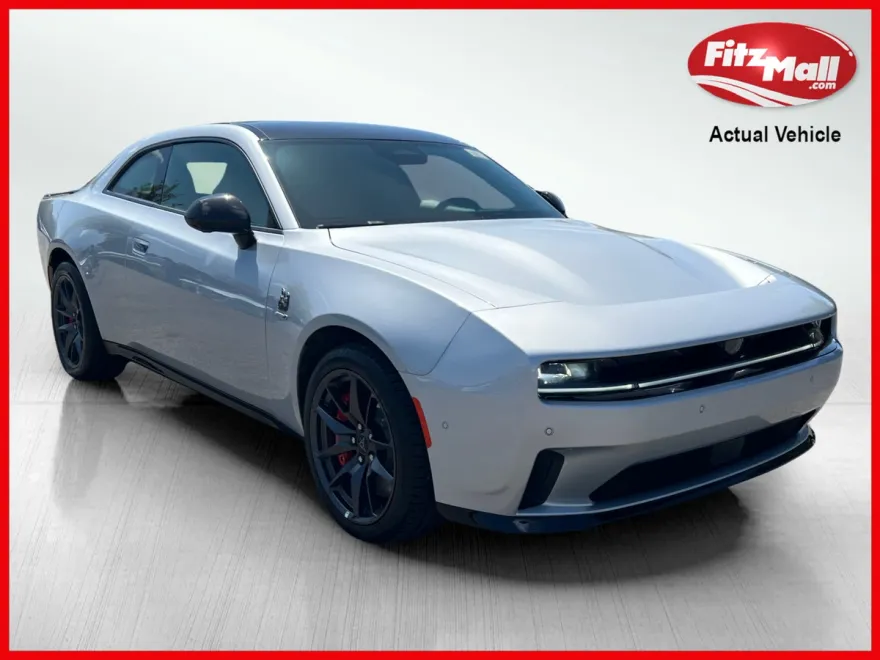 2024 Dodge Charger R/T Scat Pack photo 1