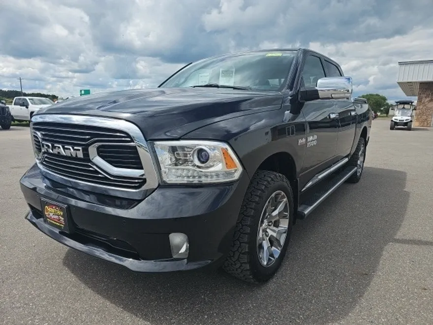 2017 Ram 1500 Limited photo 1
