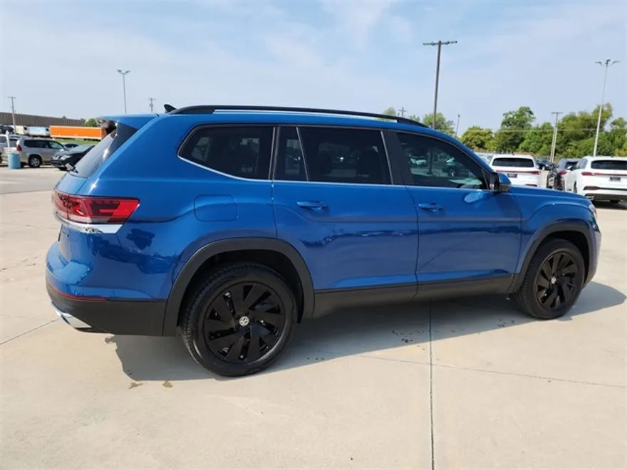 2026 Volkswagen Atlas SE Technology photo 1