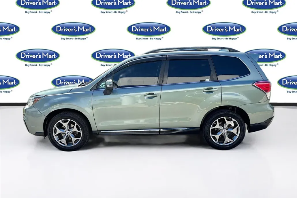 2017 Subaru Forester Touring photo 1