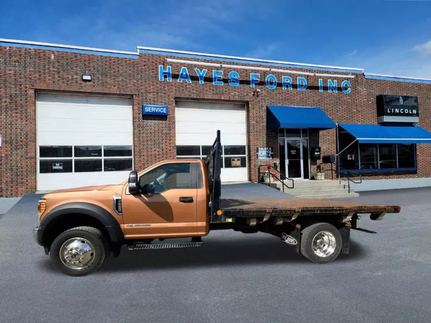 2017 Ford F-550 XL photo 1