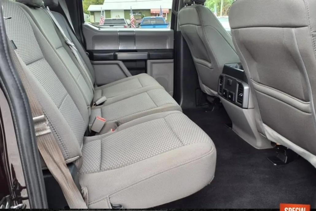 2019 Ford F-150 XLT photo 1